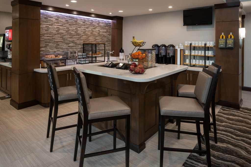 Staybridge Suites - Phoenix - Biltmore Area by IHG
