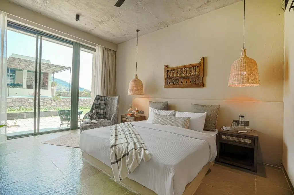 SaffronStays Villa Rohi