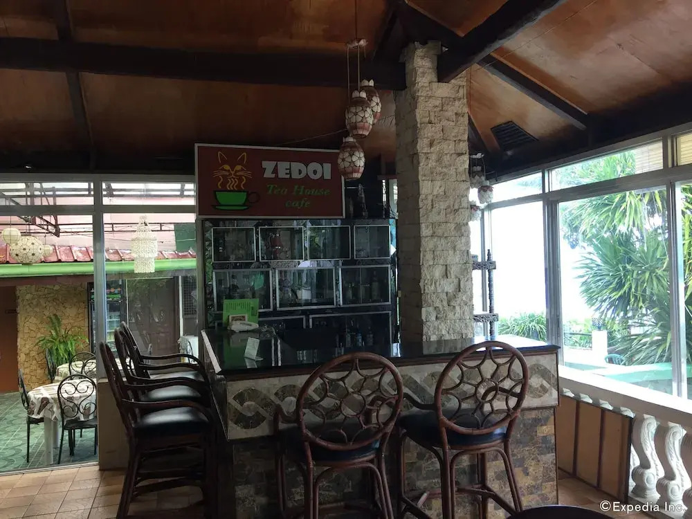 Olmans View Resort