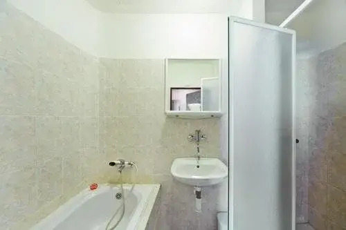 Hotel Global