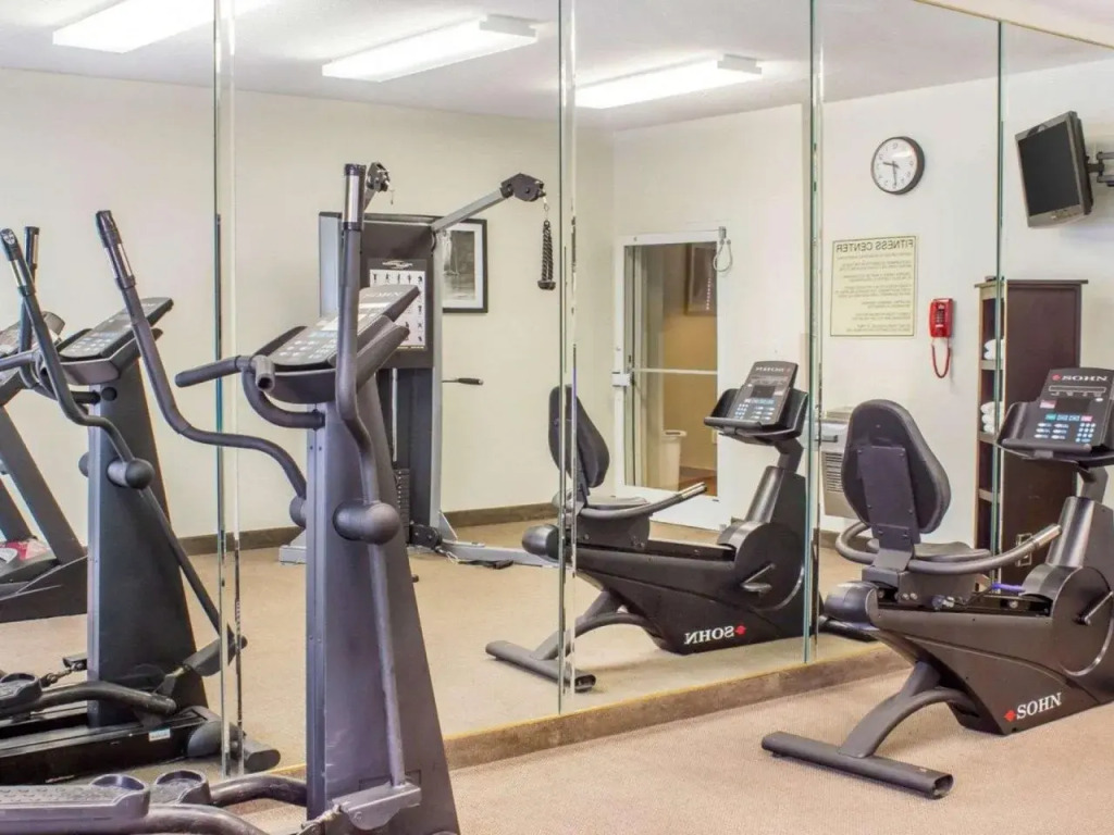 Sleep Inn & Suites Jacksonville near Camp Lejeune