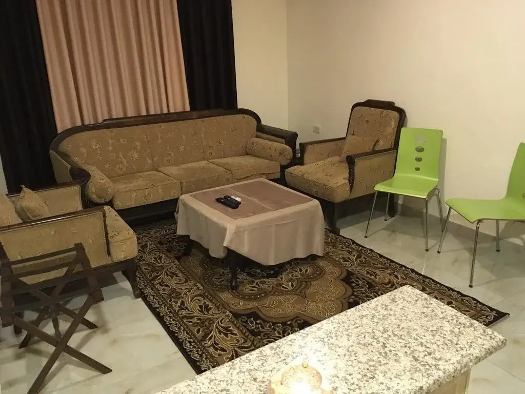 Suzan Hotel Apartments