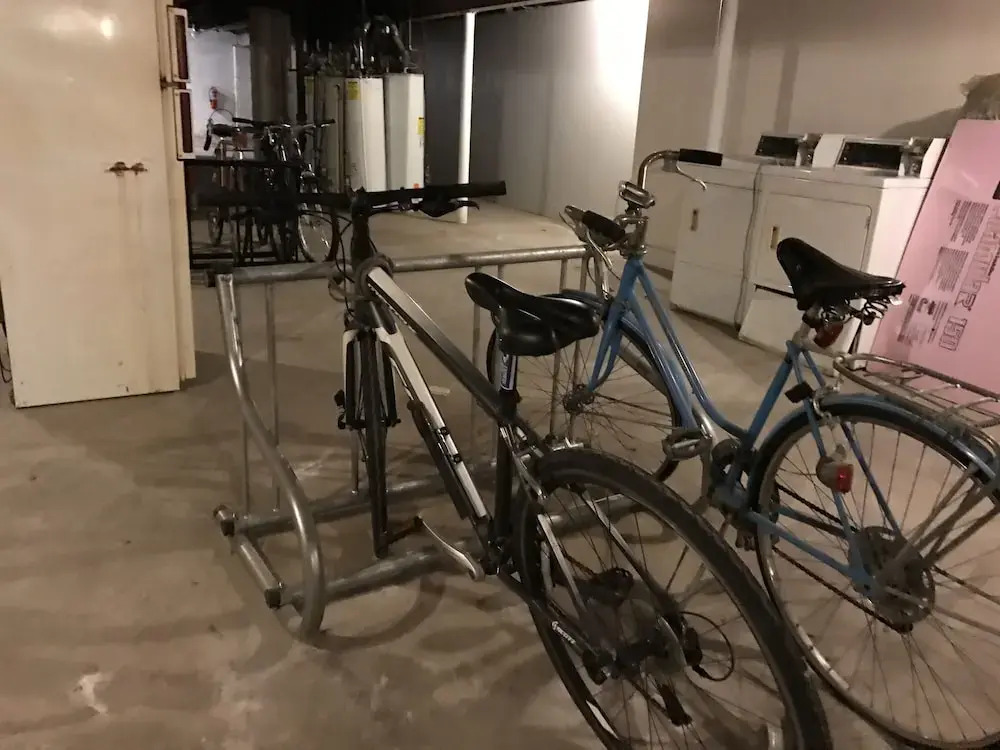 1 BR Apt Near Marquette University by Frontdesk