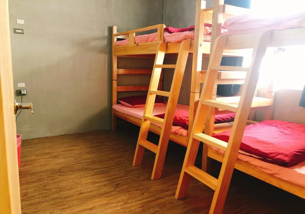 MatchBox Hostel