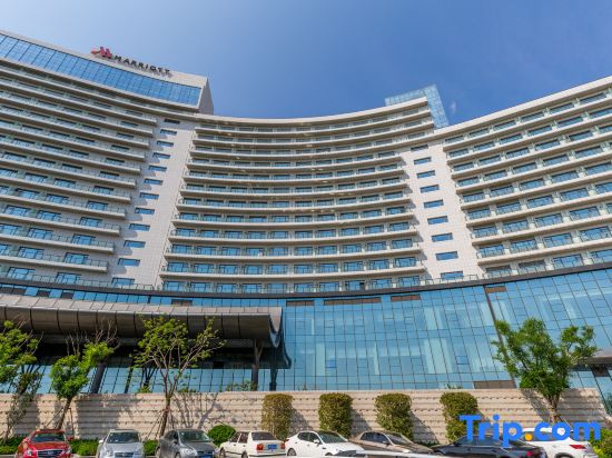 Yantai Shili Jinsha Family Resort Hotel (Jinsha Beach)