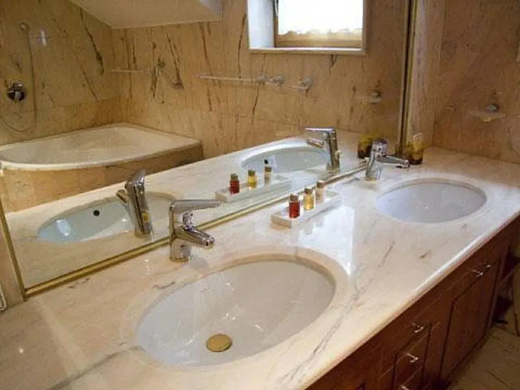 Nordic Lodge - Suite Hotel