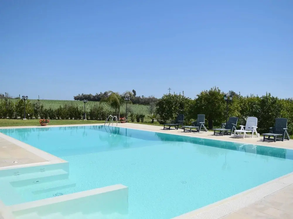 Luxurious Holiday Home With Swimming Pool In Syracuse Italy