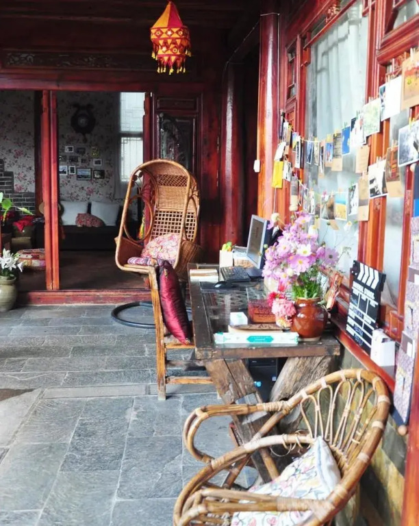 Lijiang Qingpu Inn