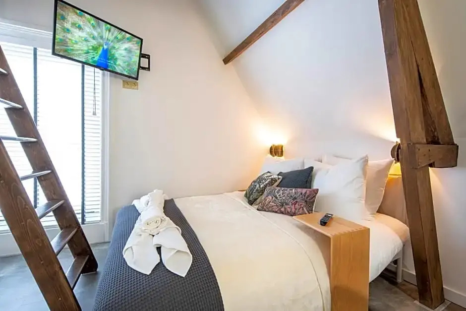 New Family Penthouse 7Min from Rotterdam Central Station top floor app4