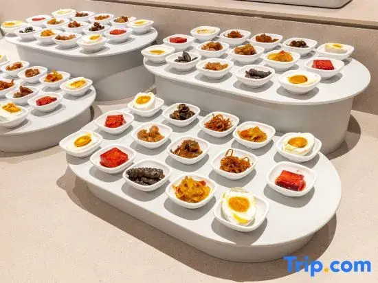 JI Hotel (Jiuquan Drum Tower Hantang Food Street)