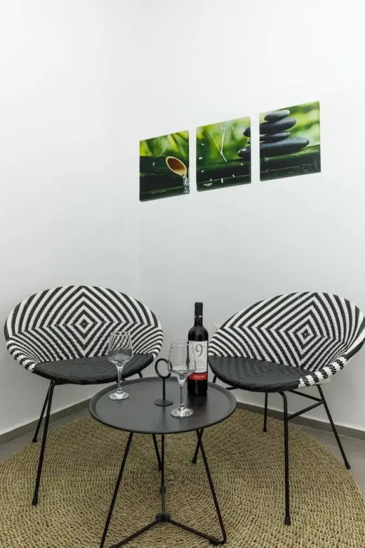 MIRAGE city APARTMENTS