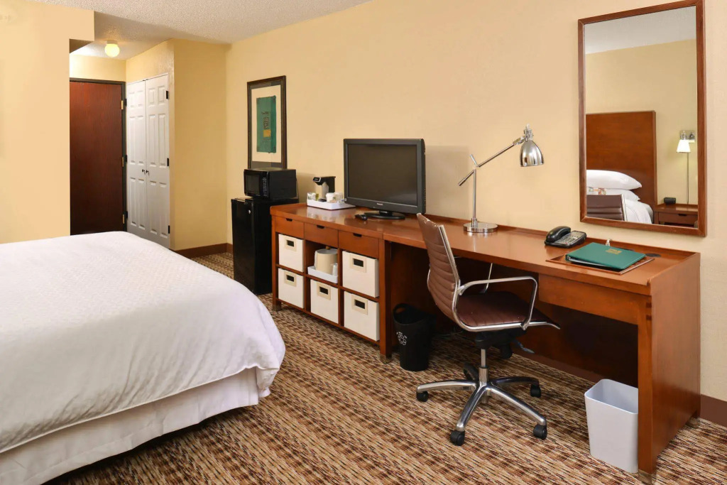 Four Points by Sheraton Oklahoma City Airport