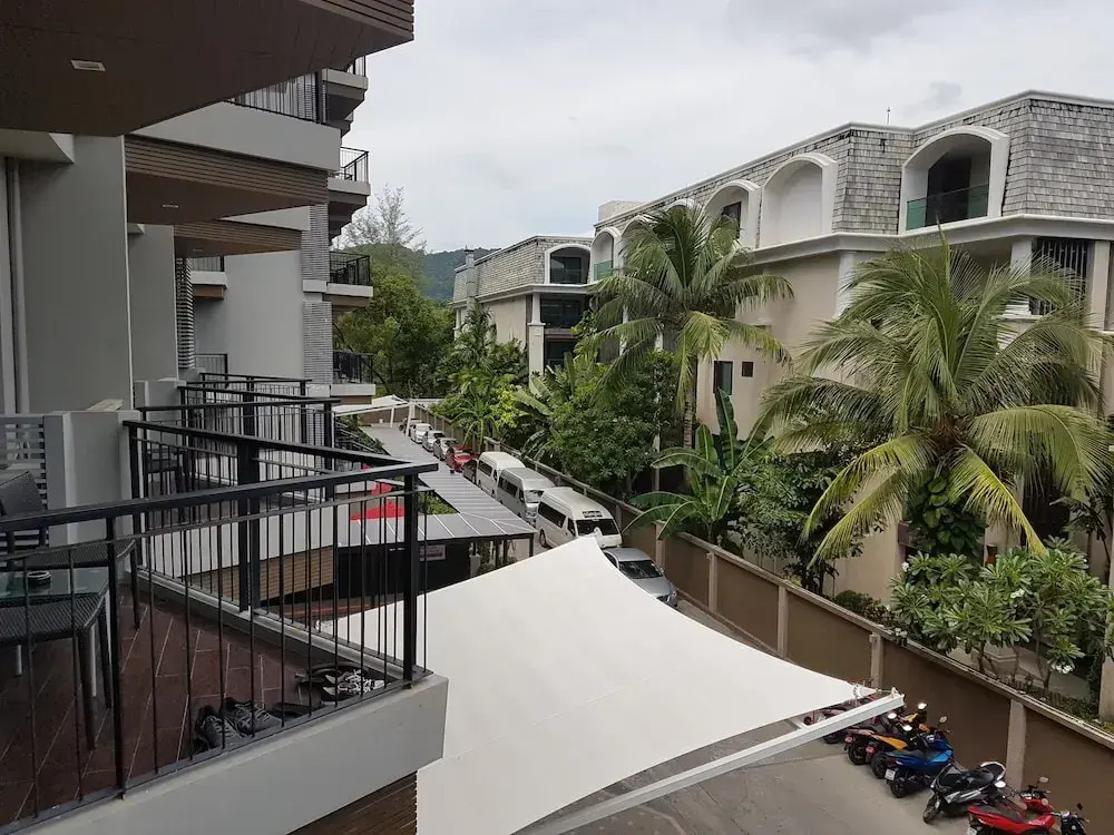 4616 - Studio With Balcony & Pool Near Patong Beach
