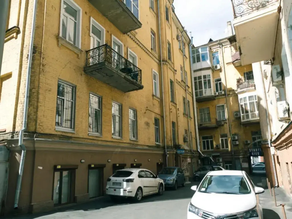 Apartments near Olympic