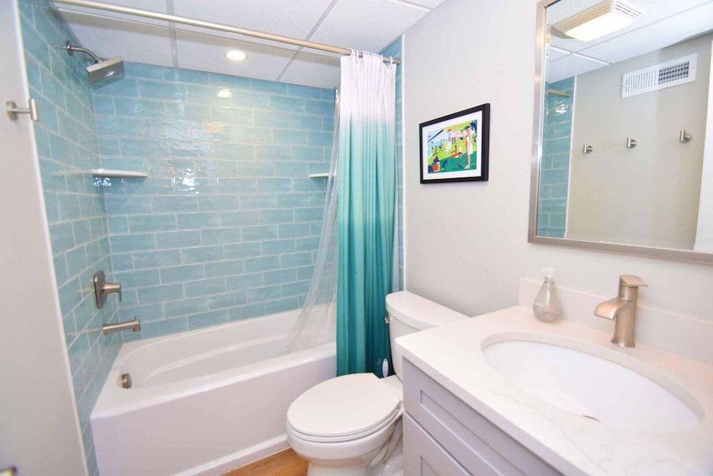 Ocean Place 214 2 Bedroom Condo