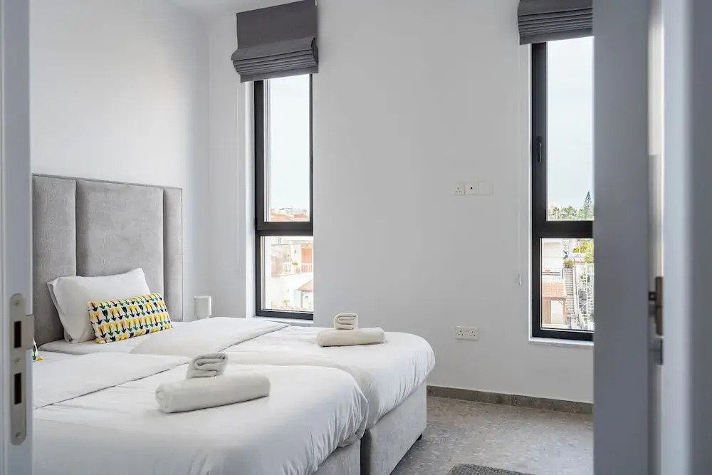 Solara - Stylish Balcony Apartments in Larnaca