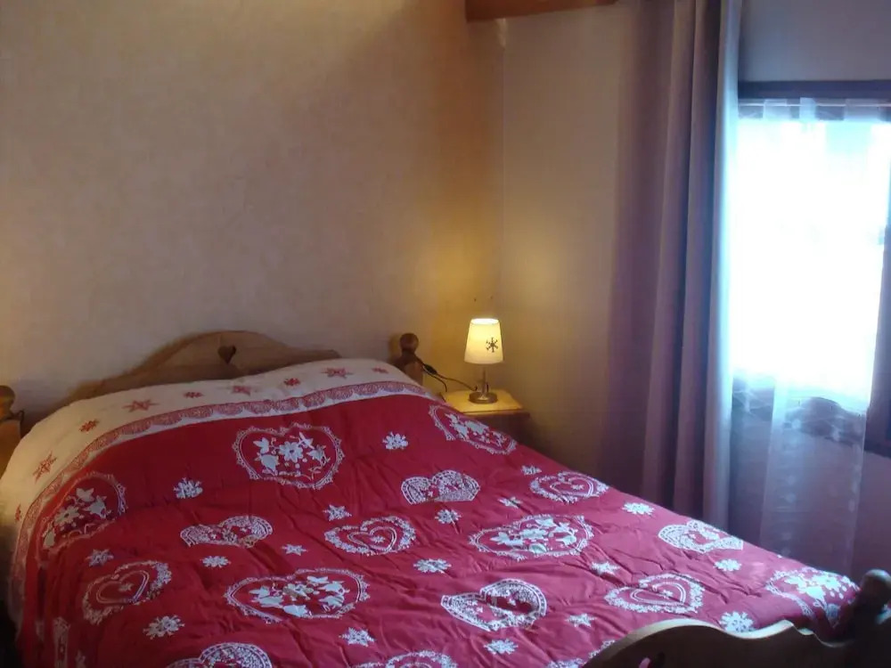 LA Poya : 3 Pièces Duplex 4 Personnes / 3 Rooms Duplex 4 People