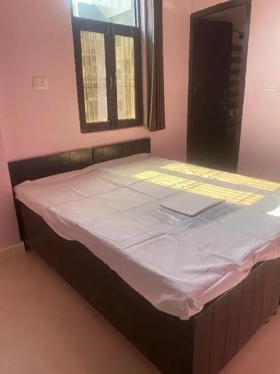 OYO Cozy Home