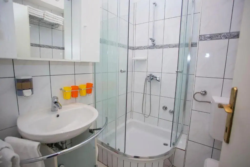 Apartments Ankora