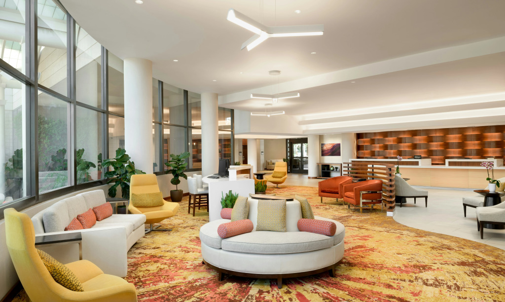 DoubleTree Suites by Hilton Phoenix