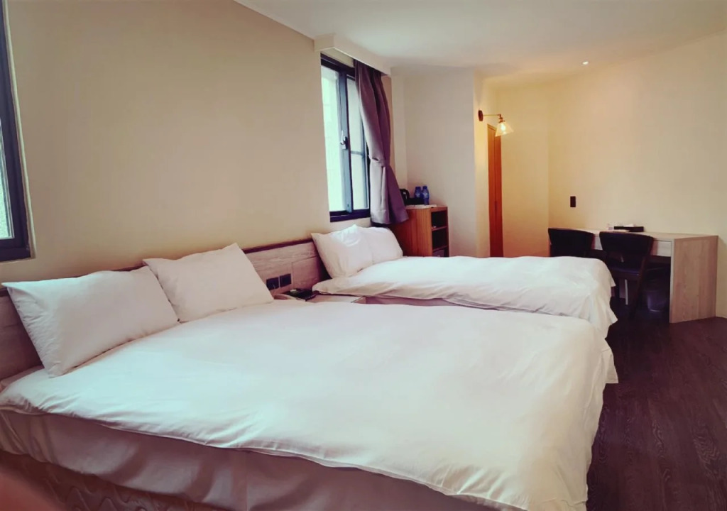 Raise Hotel Taichung