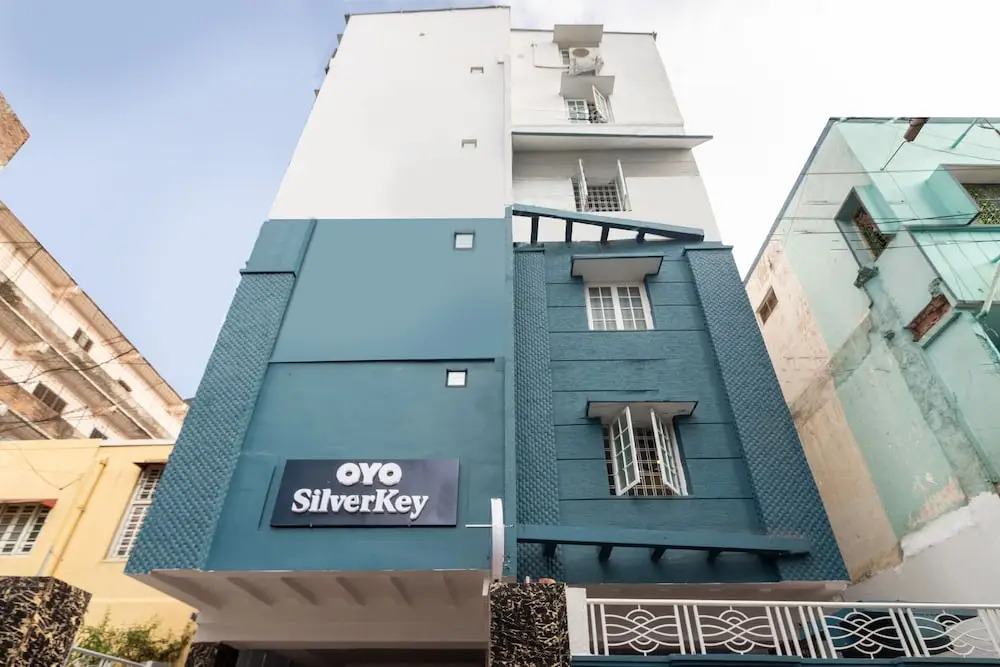THE STROBE SILVERKEY HOTEL