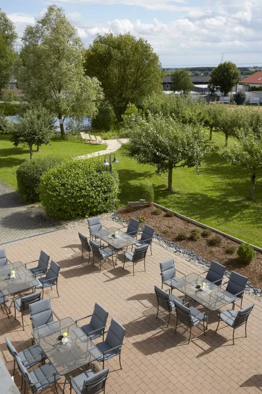 Sunday Hotel Frankfurt Airport
