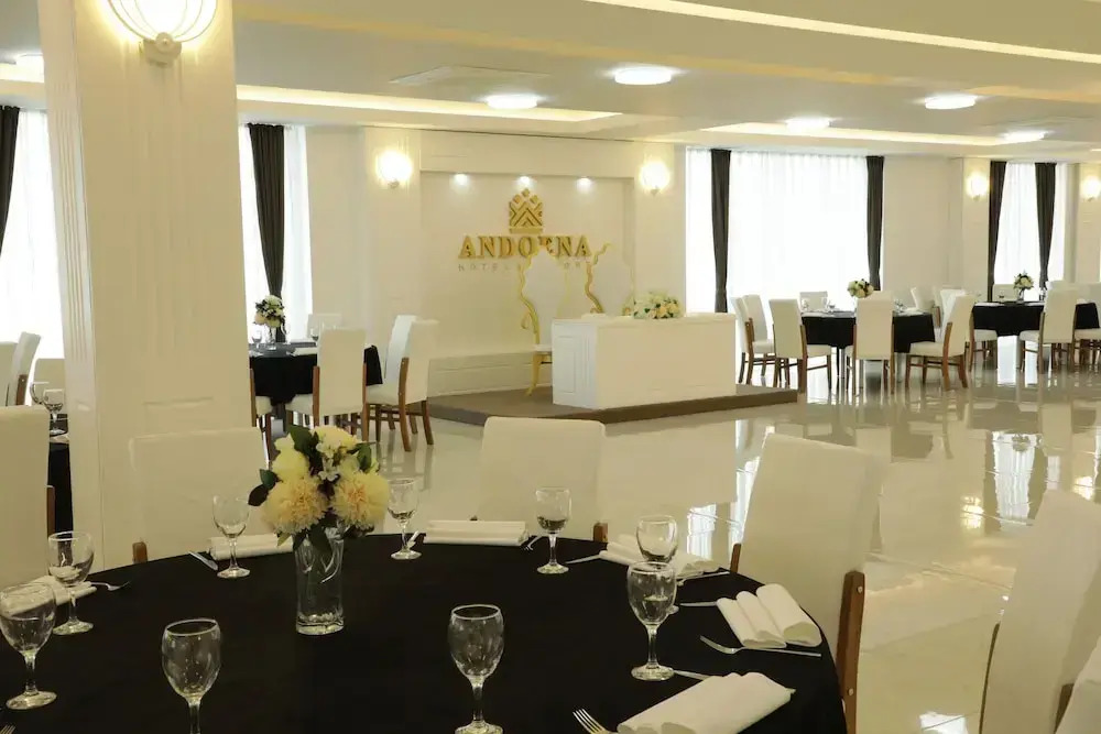 Andoena Resort