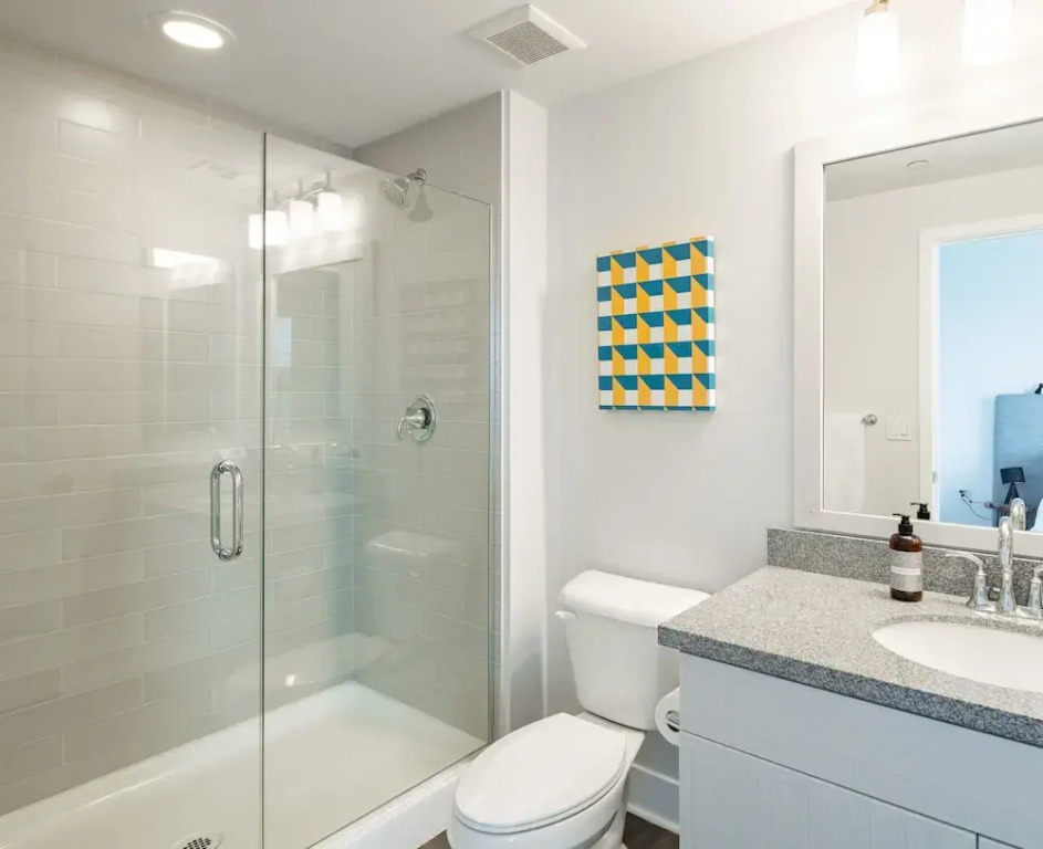 1br Luxury Apartment | Heated Pool by Wanderjaunt