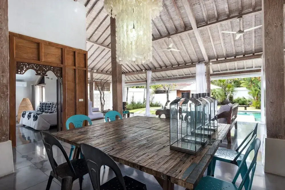 Villa Putih Seminyak