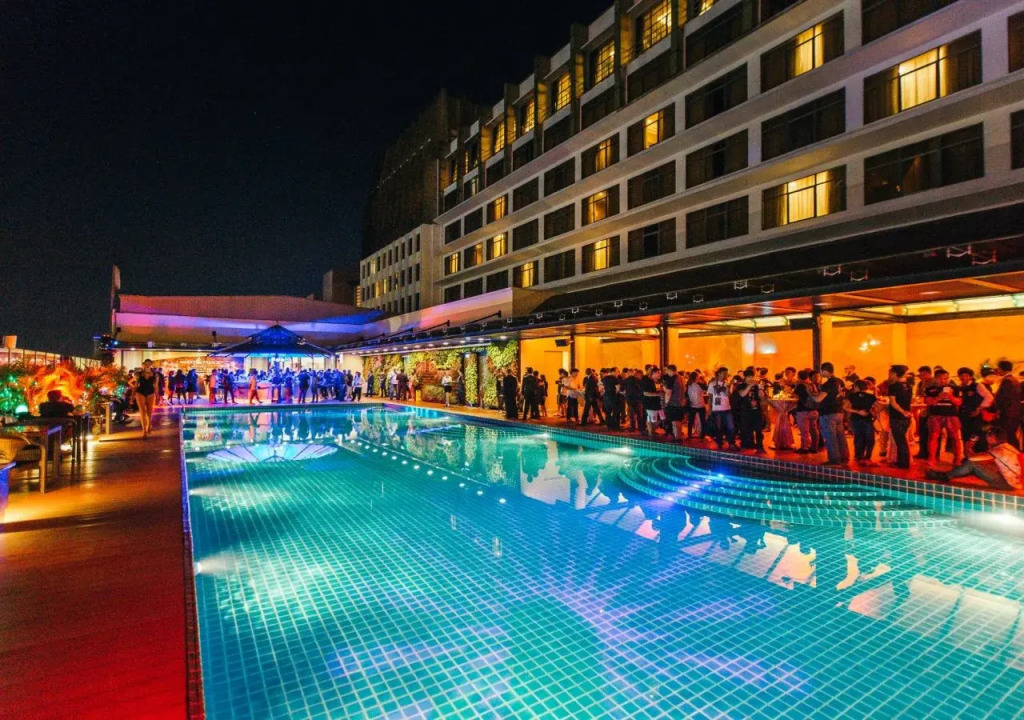 NagaWorld Hotel & Entertainment Complex