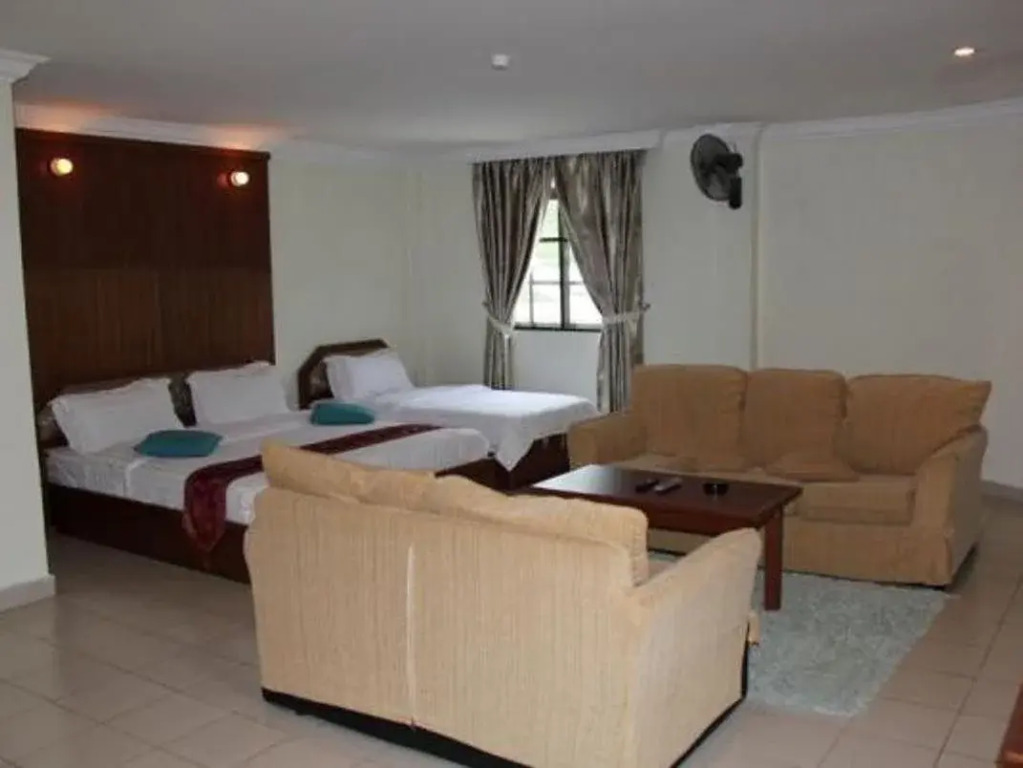 The Cottage Hotel
