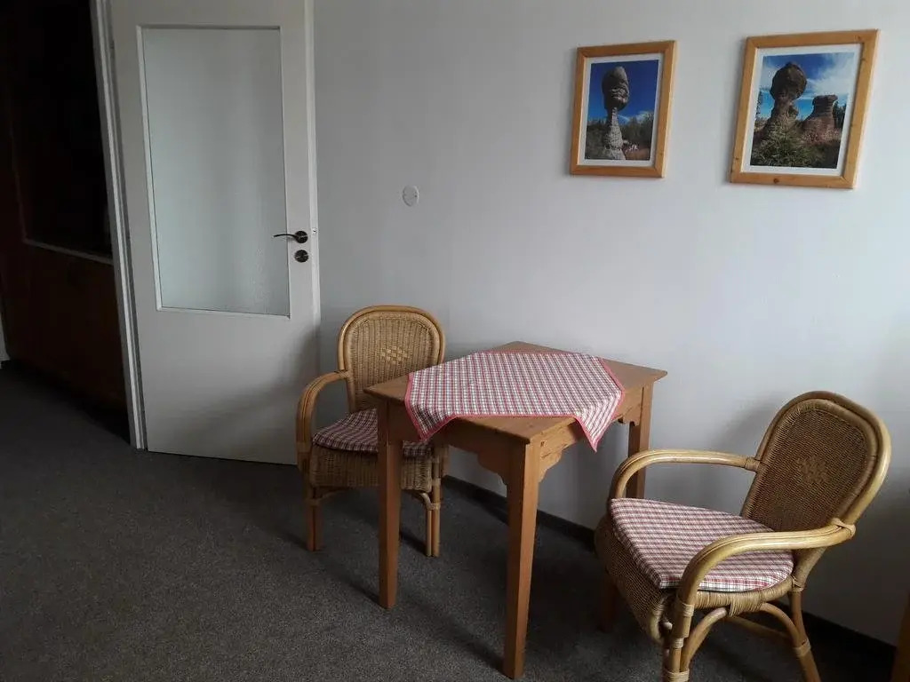 Selský dvůr 2