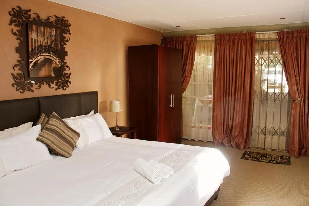 Annex Guest Rooms