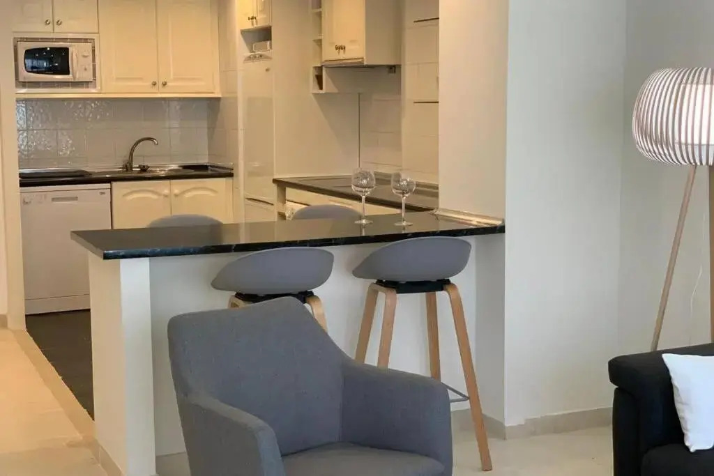 New and modern apartment on the beach 527