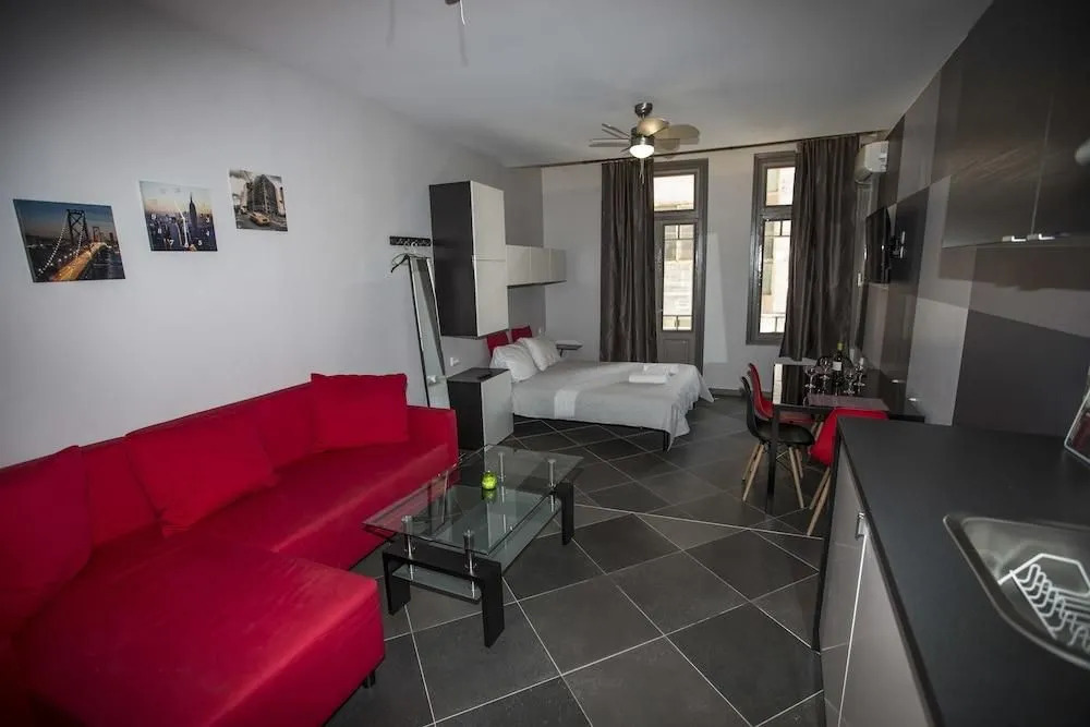Trendy Living in Monastiraki