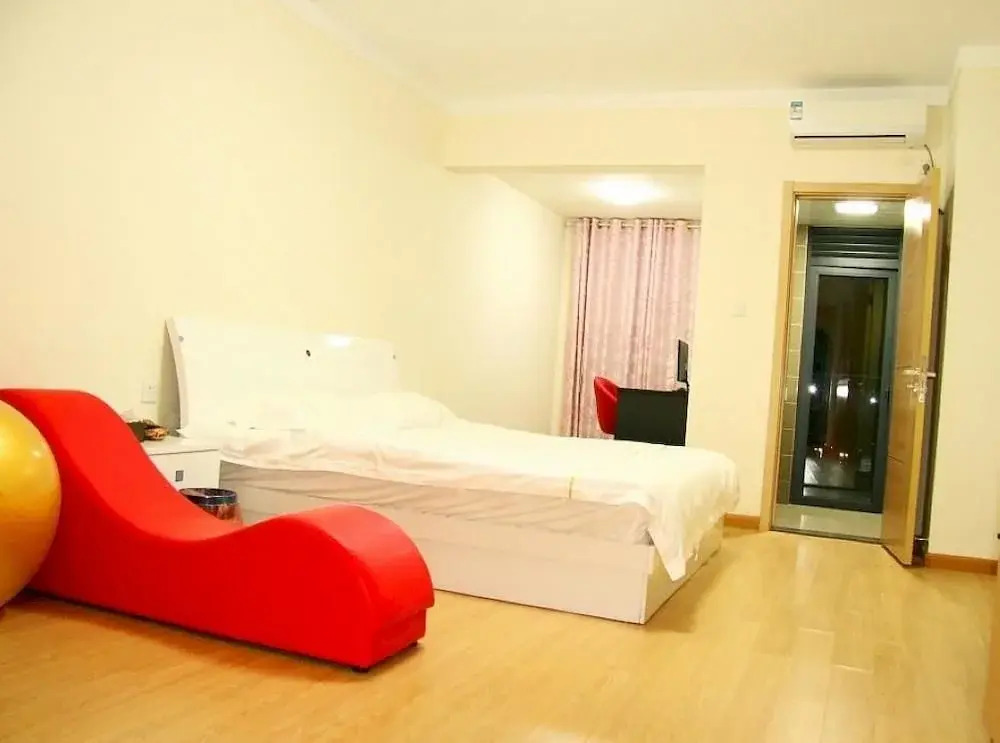 U City Inn