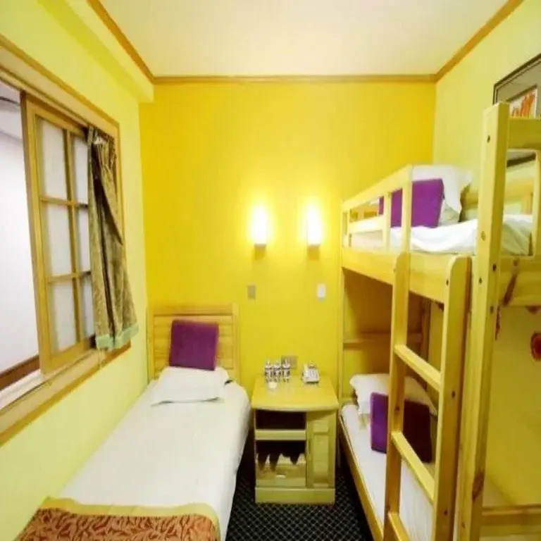 Qingdao Tiancheng Express Hotel