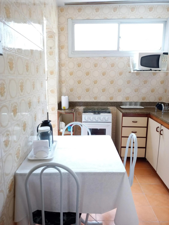Apartamento 3 Qts Superconfortavel em Itapoã.