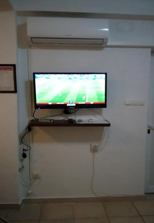 Slaven - 50 m from beach - A1(4+2)