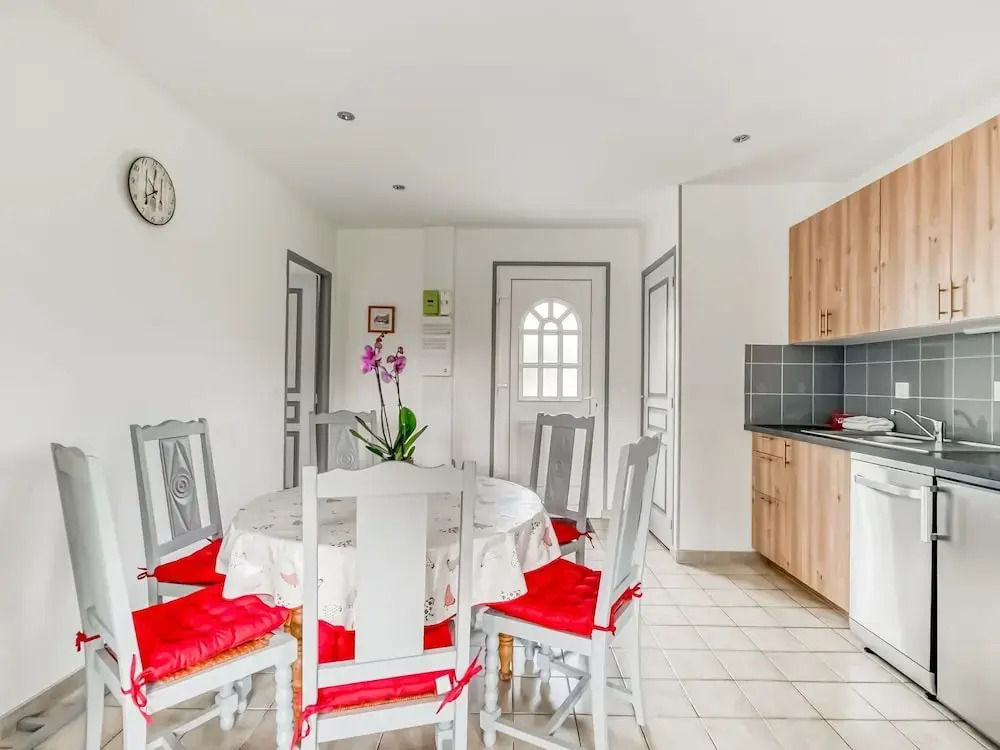 Bronte s Coastal Retreat