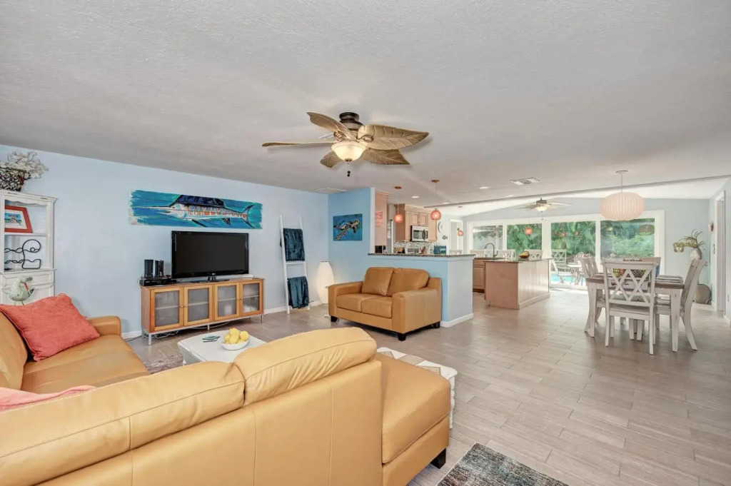 Island Getaway - 205 - 56th