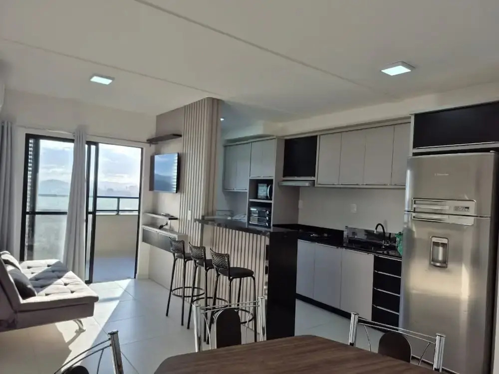 Skyline Comfort Club - Azul Celeste