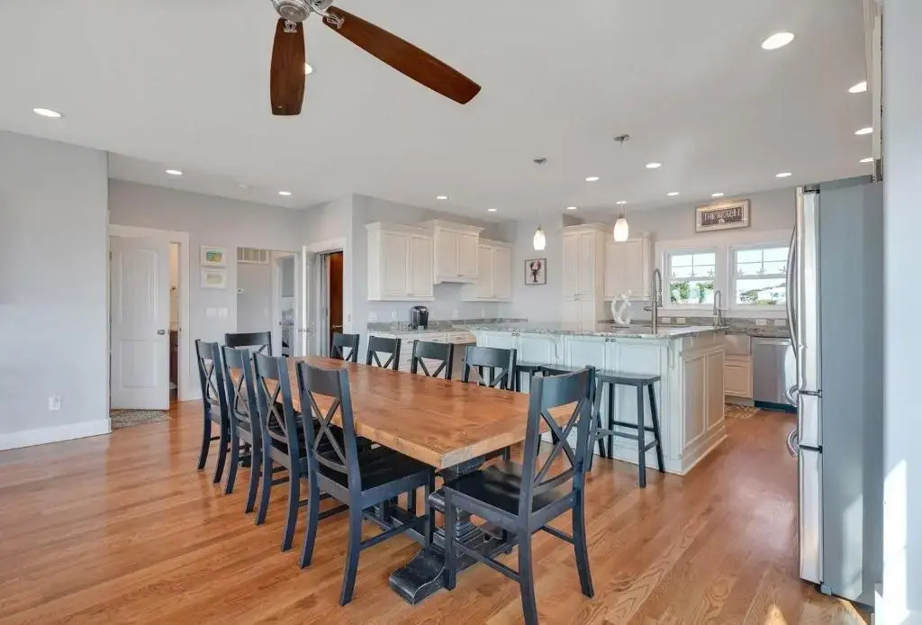 6807 East Beach Drive-The Orange House
