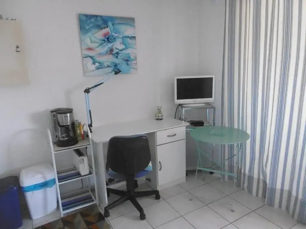Appartement Sète, 1 pièce, 2 personnes - FR-1-472-118