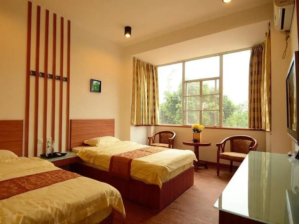 Yangshuo 9 Time Hotel