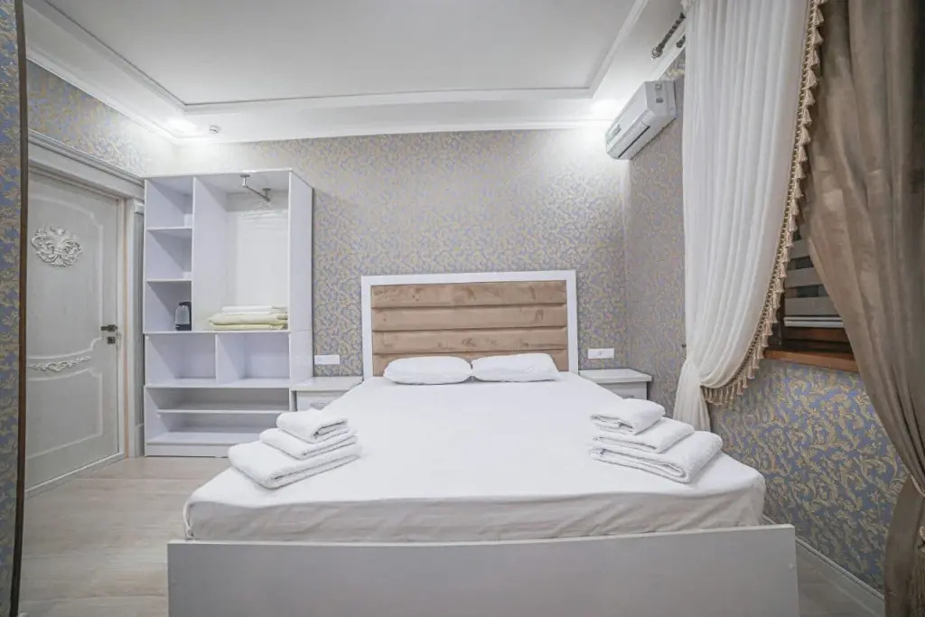 Globus Hotel