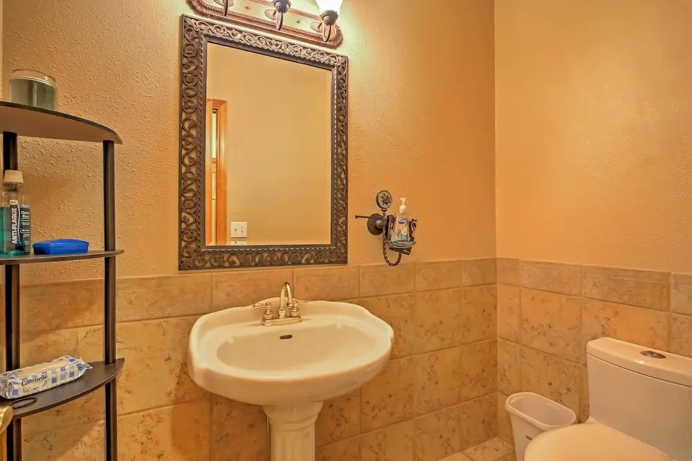 Expansive Hartsel Home w/ Mtn Views Near Hiking