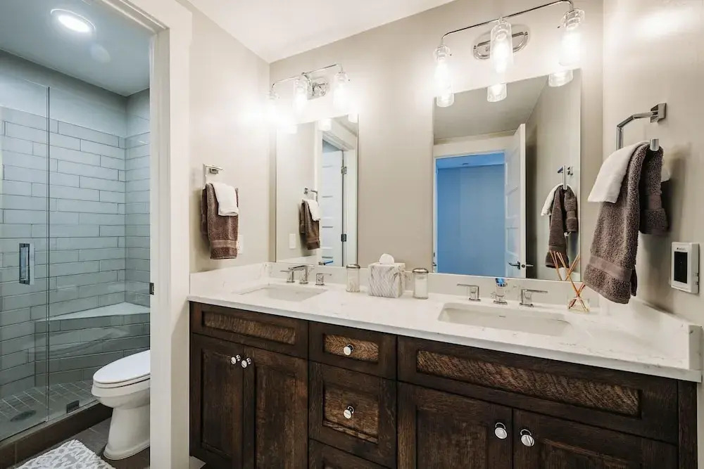 Modern-mountain Townhome Perfect Spot for Your Next ski Luxury Getaway