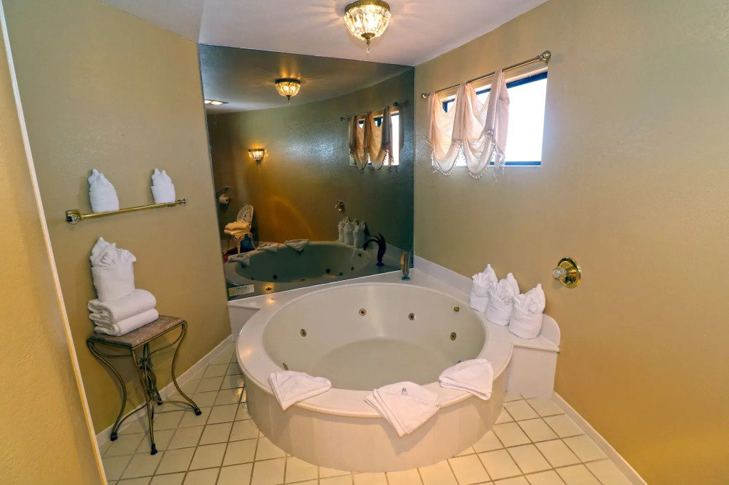 Masterpiece Hotel
